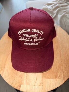 Heritage Burgundy Men's Baseball Cap - Premium Quality Embroidery